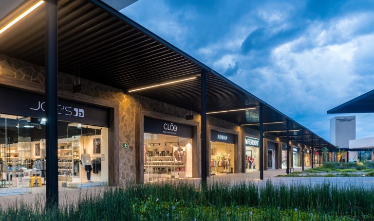 Premium Outlet Querétaro Fibra Soma